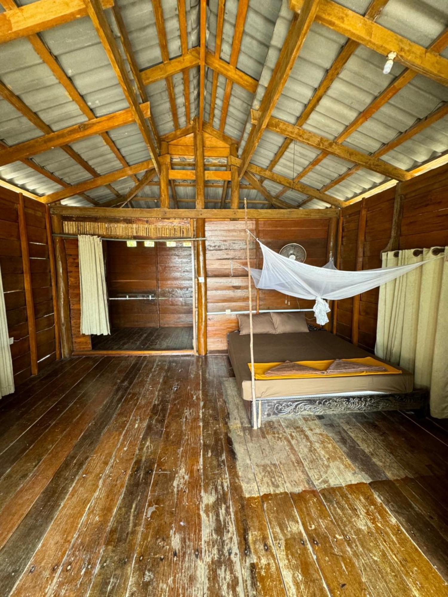 Rafikis Hostel Koh Rong Island Exterior photo