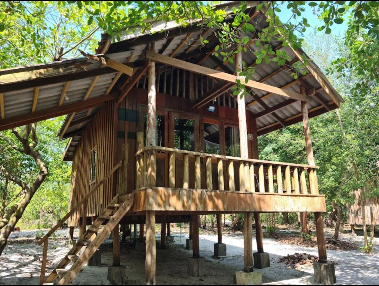 Rafikis Hostel Koh Rong Island Exterior photo